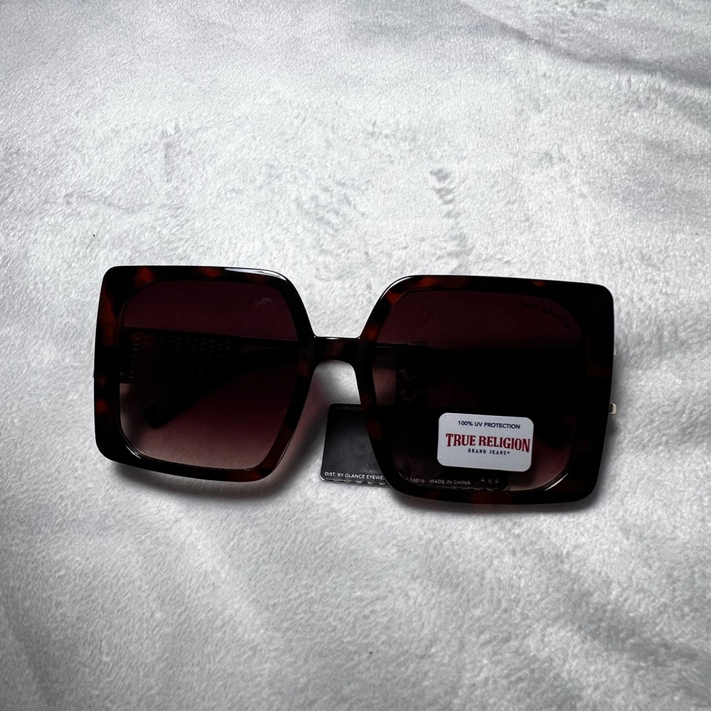 True Religion Oversized Square Sunglasses in Tortoise and Dark Brown